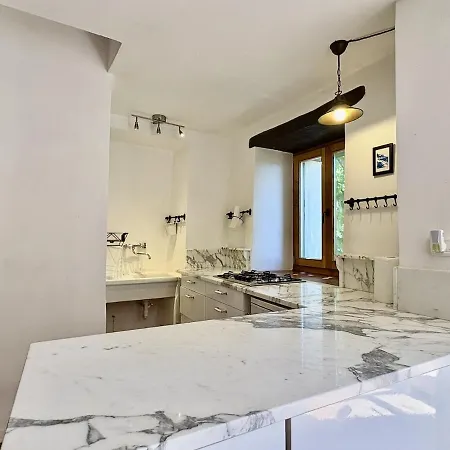 Podere Castello - Pool & Relax Apartment Stribugliano